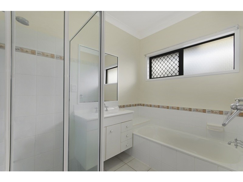 10 Cobold Court, Kirwan QLD 4817