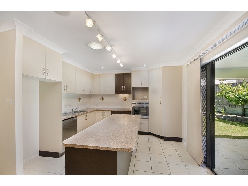 116 Klewarra Boulevard, Douglas QLD 4814