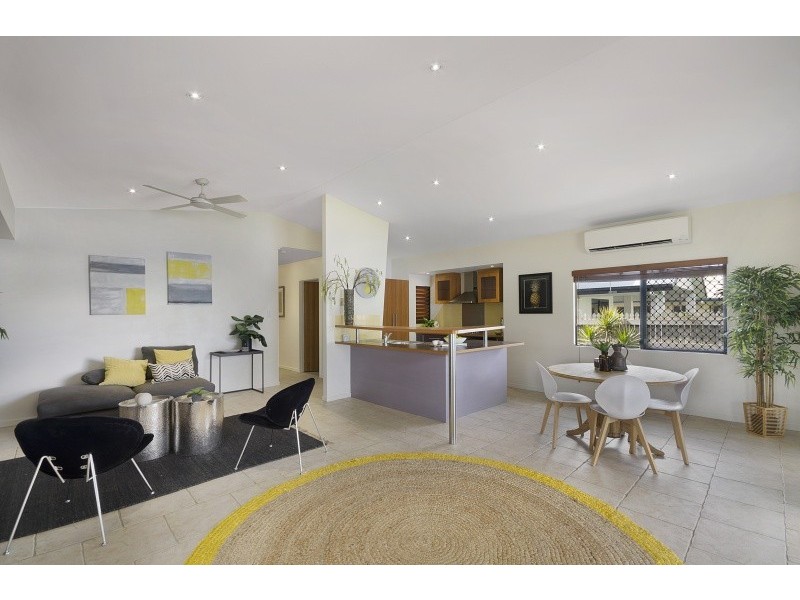 40 Estuary Parade, Douglas QLD 4814