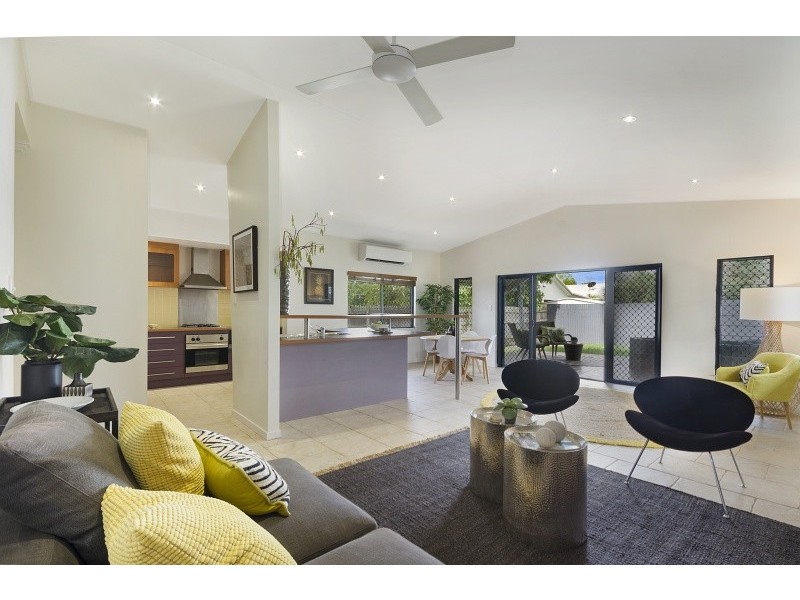 40 Estuary Parade, Douglas QLD 4814