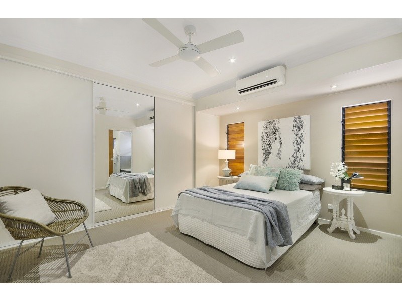 40 Estuary Parade, Douglas QLD 4814