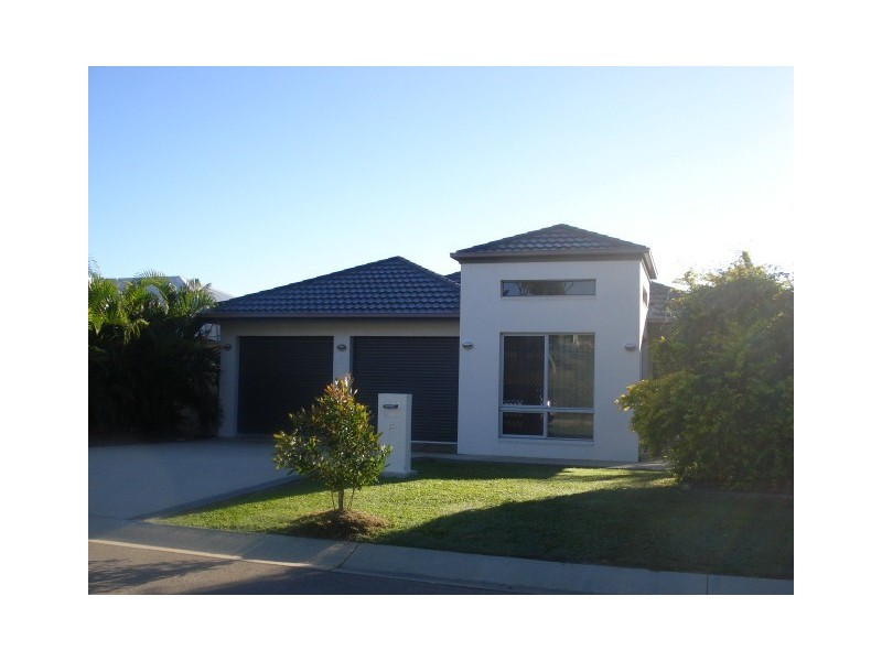 67 Riverbend Drive, Douglas QLD 4814