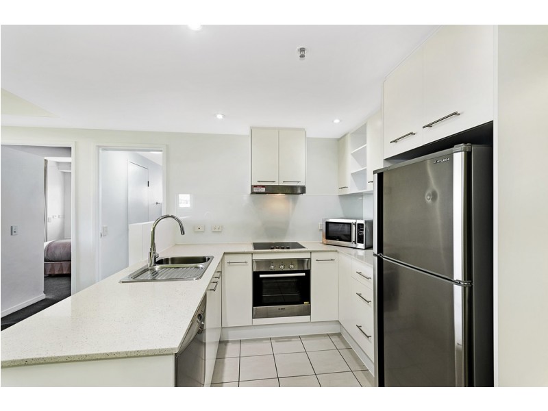 911/2 Dibbs Street, South Townsville QLD 4810