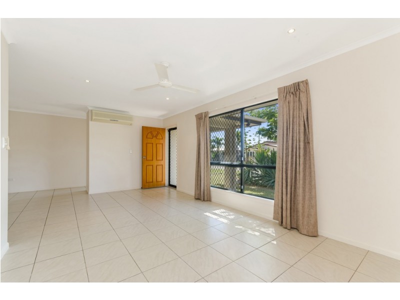 16 Simonsen Court, Kelso QLD 4815