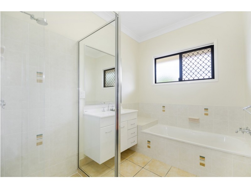 42 Elphinstone Drive, Kirwan QLD 4817