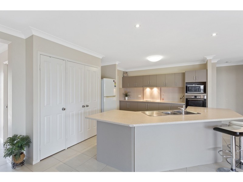 71 Klewarra Boulevard, Douglas QLD 4814