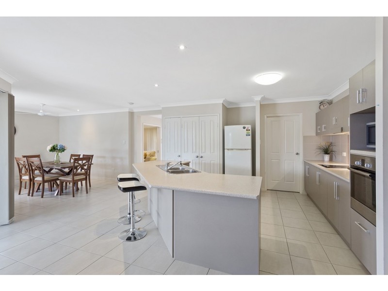 71 Klewarra Boulevard, Douglas QLD 4814