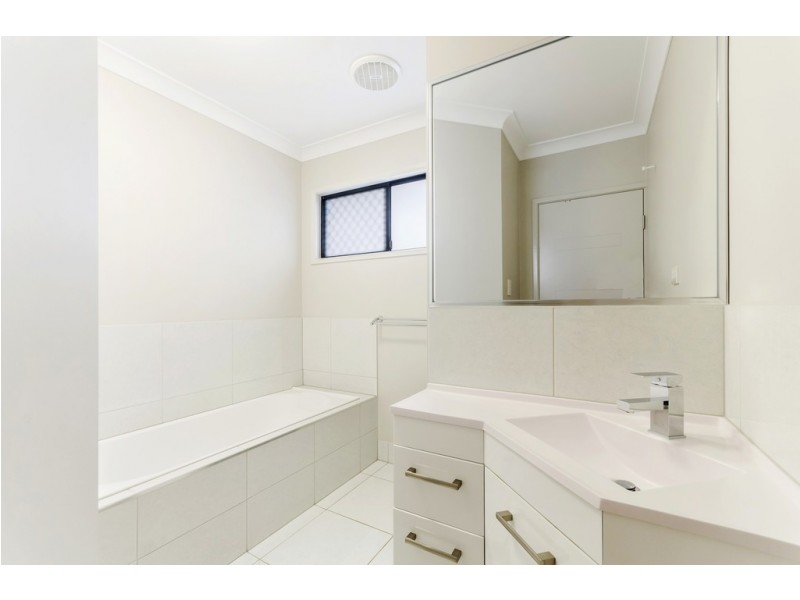 26 Girraween Avenue, Douglas QLD 4814