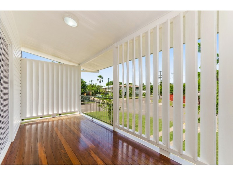 1 Coorong Avenue, Mundingburra QLD 4812