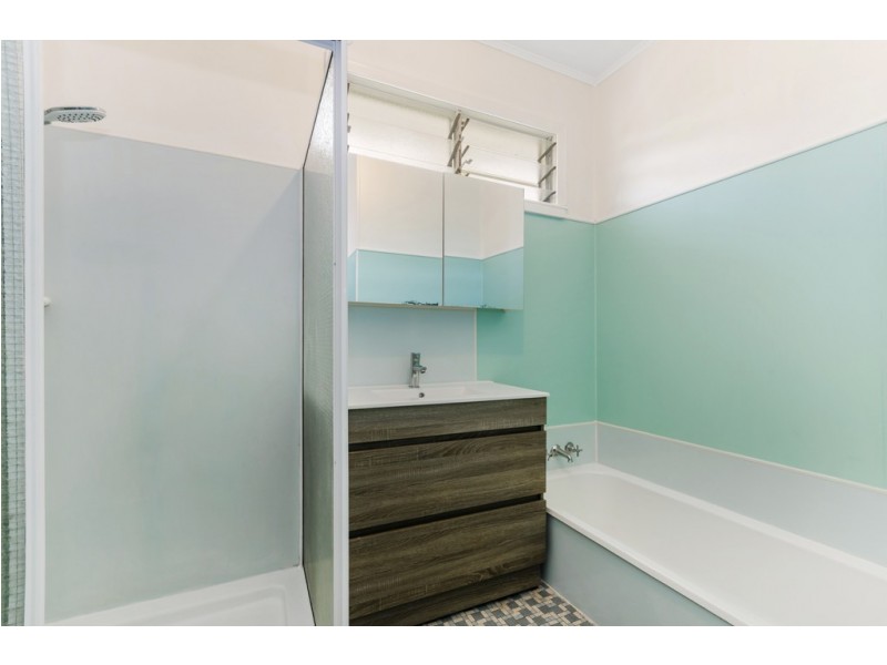 1 Coorong Avenue, Mundingburra QLD 4812