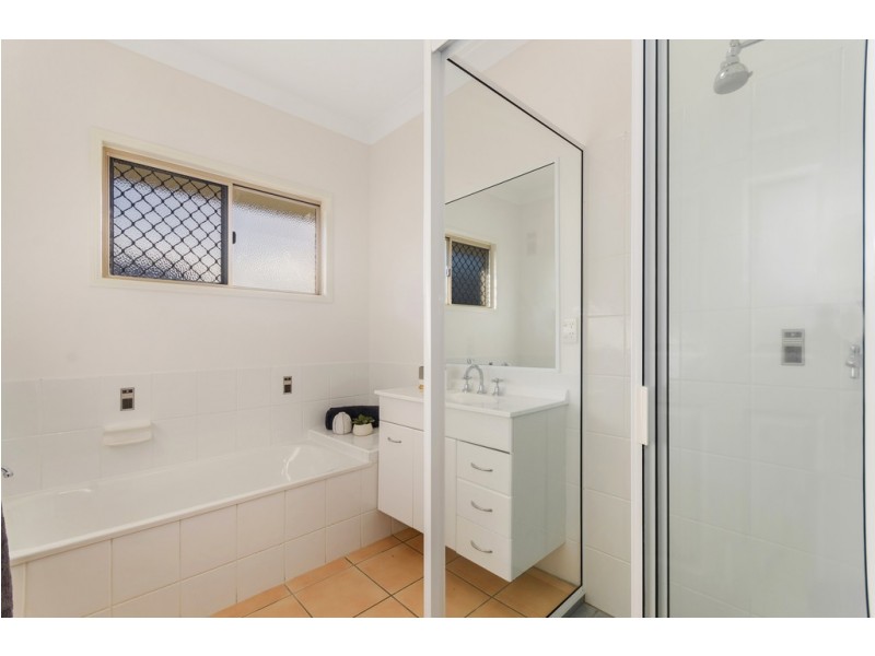 61 Elphinstone Drive, Kirwan QLD 4817