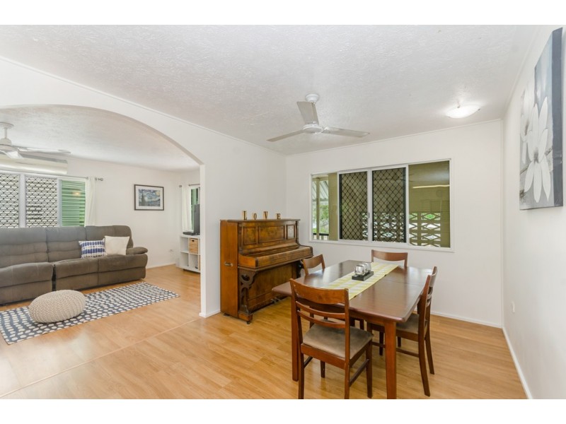 8 Keesing Road, Douglas QLD 4814