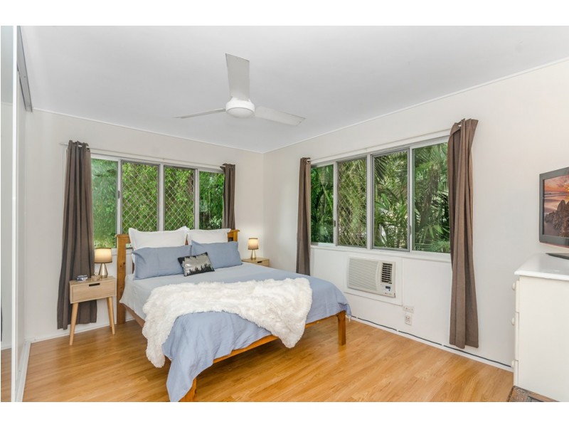 8 Keesing Road, Douglas QLD 4814