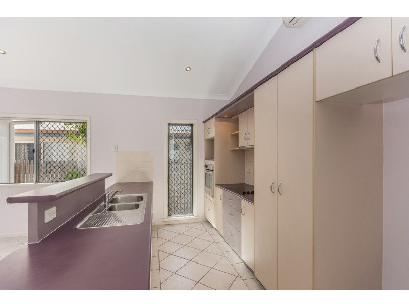 67 Riverbend Drive, Douglas QLD 4814