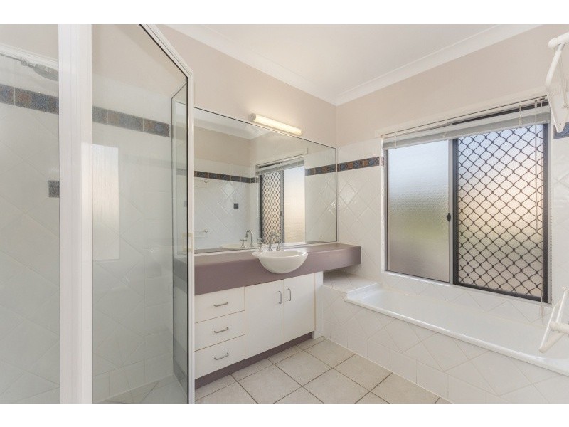 67 Riverbend Drive, Douglas QLD 4814