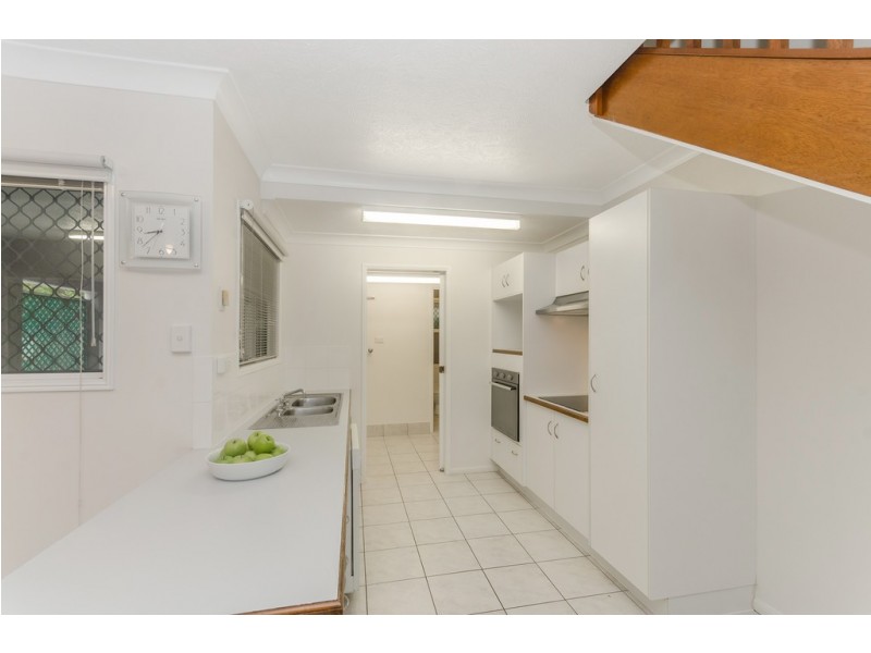 1/37 Lindsay Street, Rosslea QLD 4812