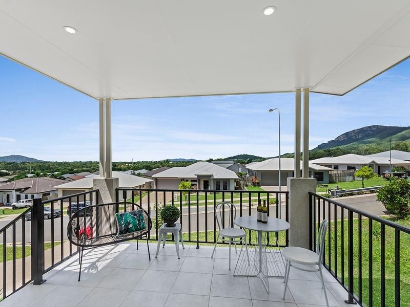 11 Girraween Avenue, Douglas QLD 4814