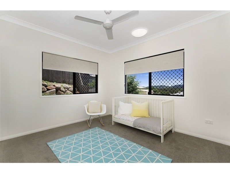 11 Girraween Avenue, Douglas QLD 4814