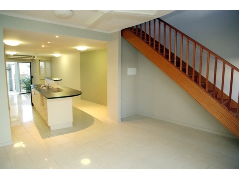 229 Riverside Boulevard, Douglas QLD 4814