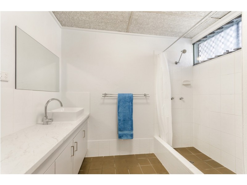 18 Mathiesen Street, Cranbrook QLD 4814