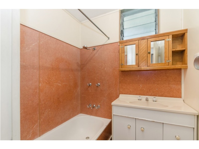 7 Verhoeven Drive, Douglas QLD 4814