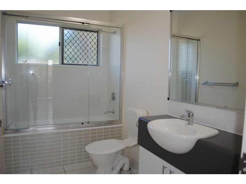 3/34 Golf Links Drive, Kirwan QLD 4817