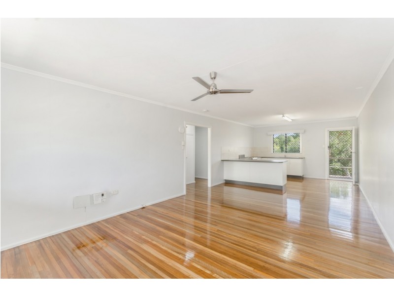 2/219 Charles Street, Heatley QLD 4814