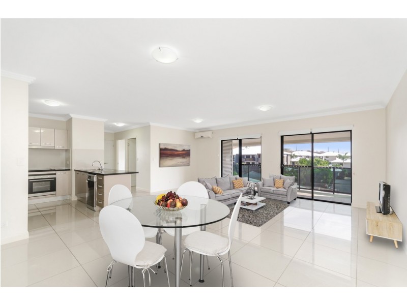 40/319 Angus Smith Drive, Douglas QLD 4814