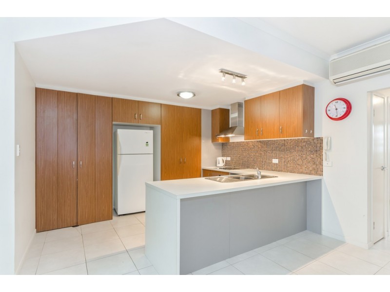 6/159-163 Riverside Boulevard, Douglas QLD 4814