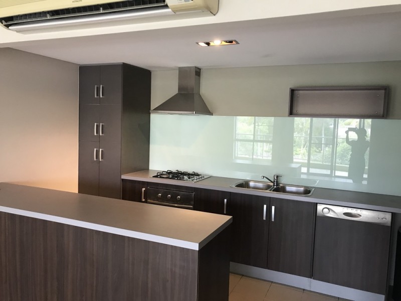 1/237 Riverside Boulevard, Douglas QLD 4814