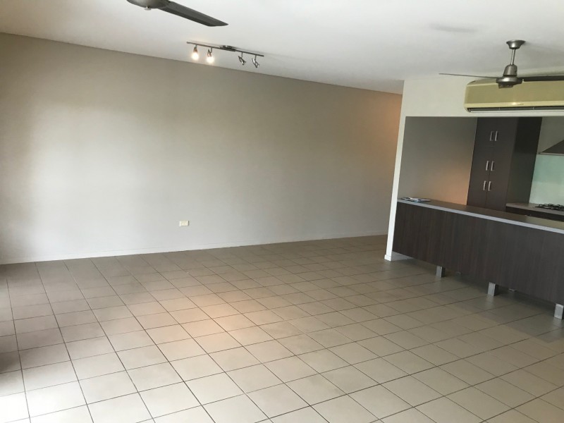 1/237 Riverside Boulevard, Douglas QLD 4814