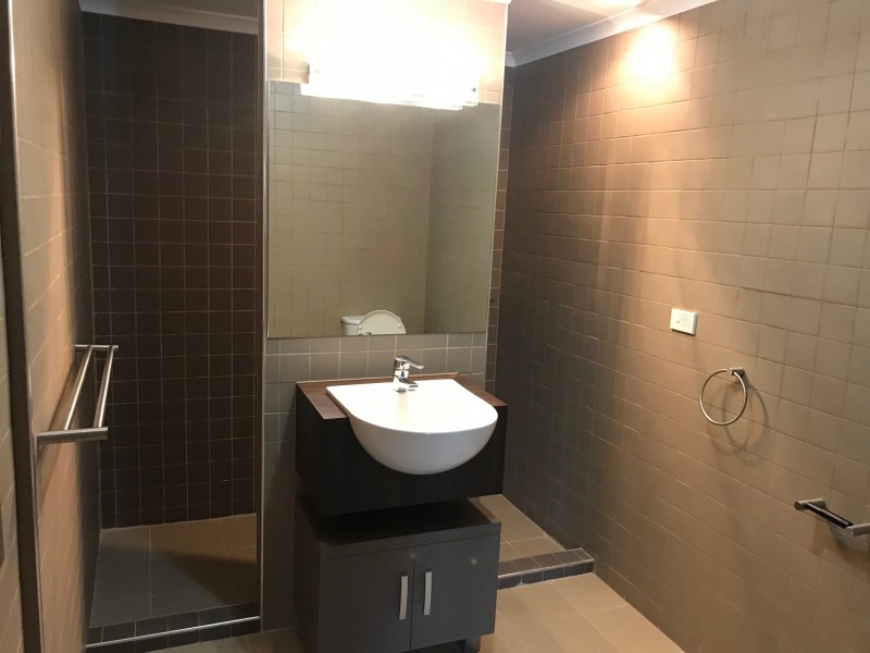 1/237 Riverside Boulevard, Douglas QLD 4814