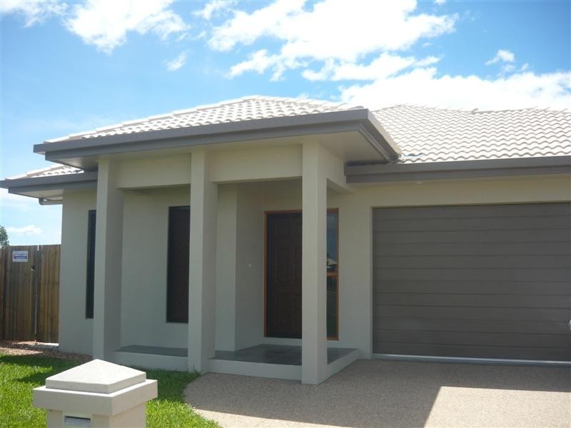 34 Dampier Crescent, Burdell QLD 4818