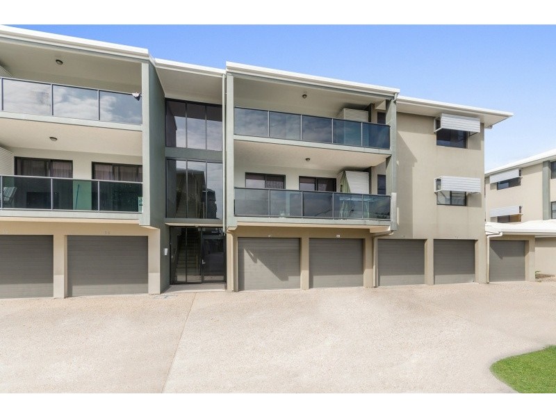 40/319 Angus Smith Drive, Douglas QLD 4814