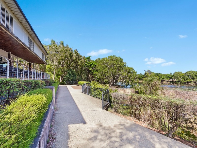 4 Klewarra Boulevard, Douglas QLD 4814