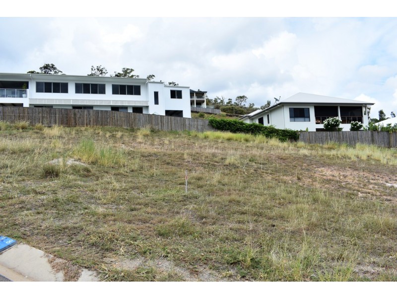 4 Klewarra Boulevard, Douglas QLD 4814