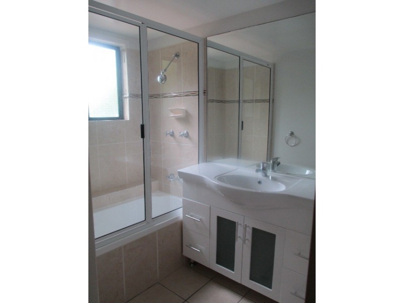 1/2 New England Court, Douglas QLD 4814