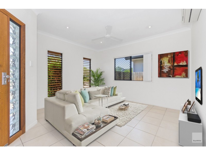 14 Dunlop Street, Kelso QLD 4815