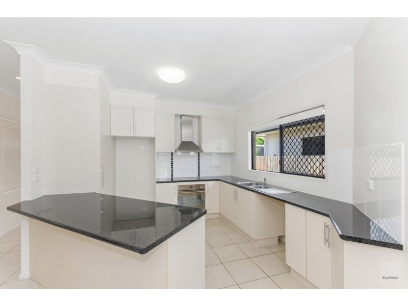 14 Dunlop Street, Kelso QLD 4815