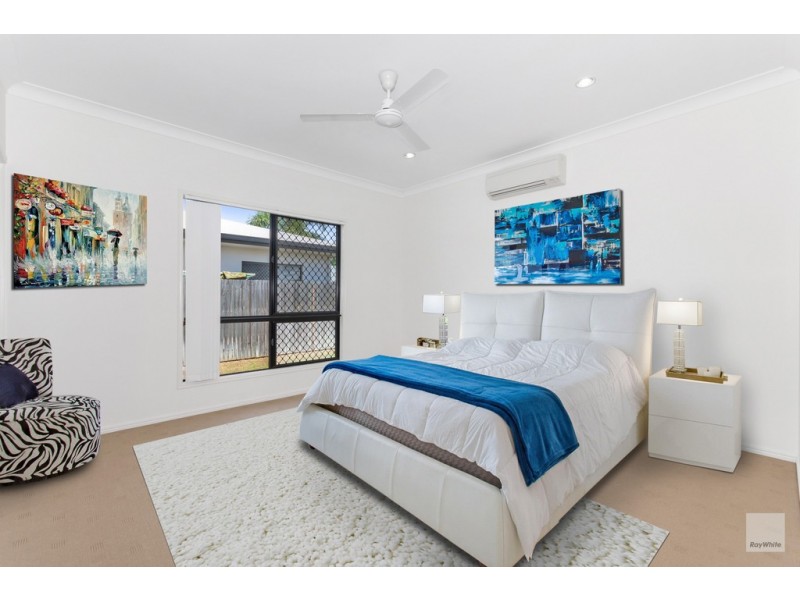 14 Dunlop Street, Kelso QLD 4815