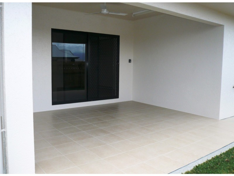 Bohle Plains QLD 4817