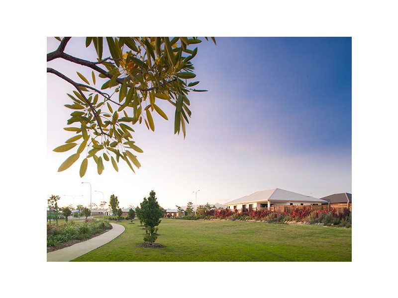 Bohle Plains QLD 4817