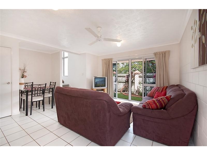West End QLD 4810