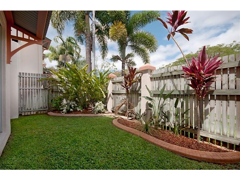 West End QLD 4810