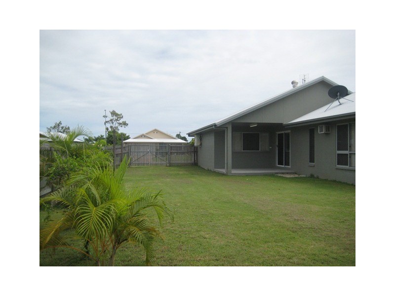 18 Janelle Street, Kelso QLD 4815