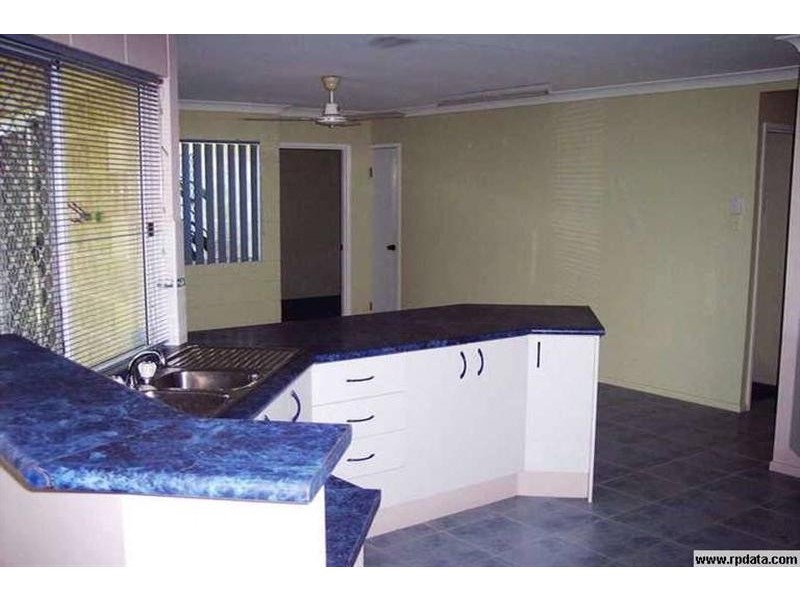 12 Currawong St, Condon QLD 4815