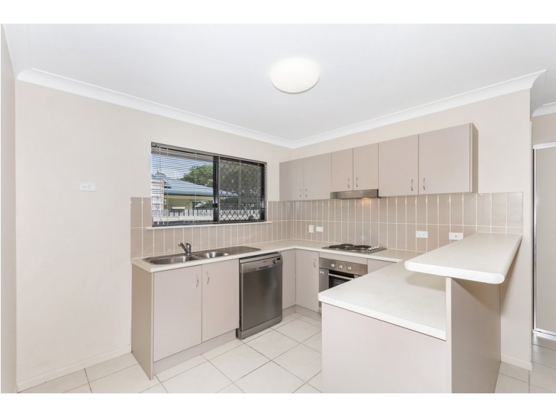 11 Firetail Pocket, Kelso QLD 4815