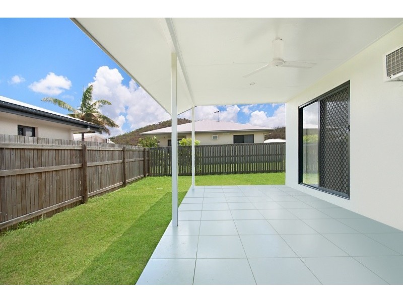 7 Tahlia Circuit, Mount Louisa QLD 4814