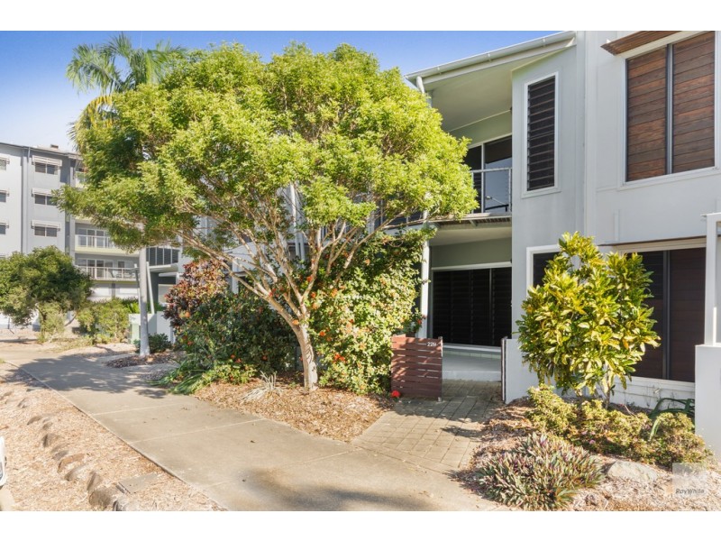 229 Riverside Boulevard, Douglas QLD 4814