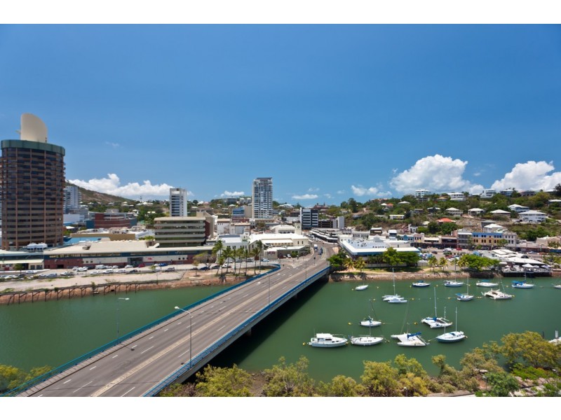 802/2 Dibbs Street, South Townsville QLD 4810
